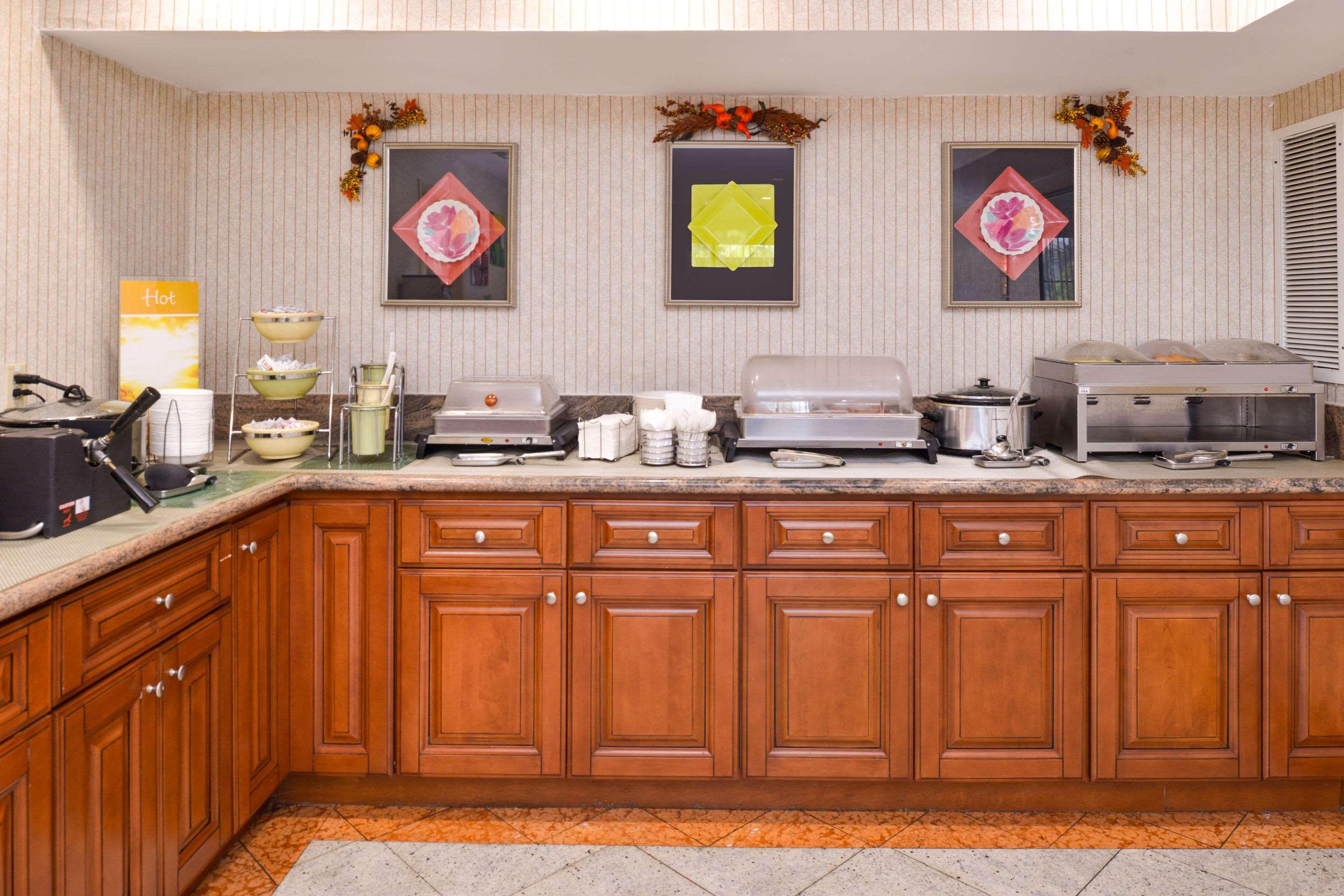 Quality Inn & Suites Walnut - City Of Industry المظهر الخارجي الصورة