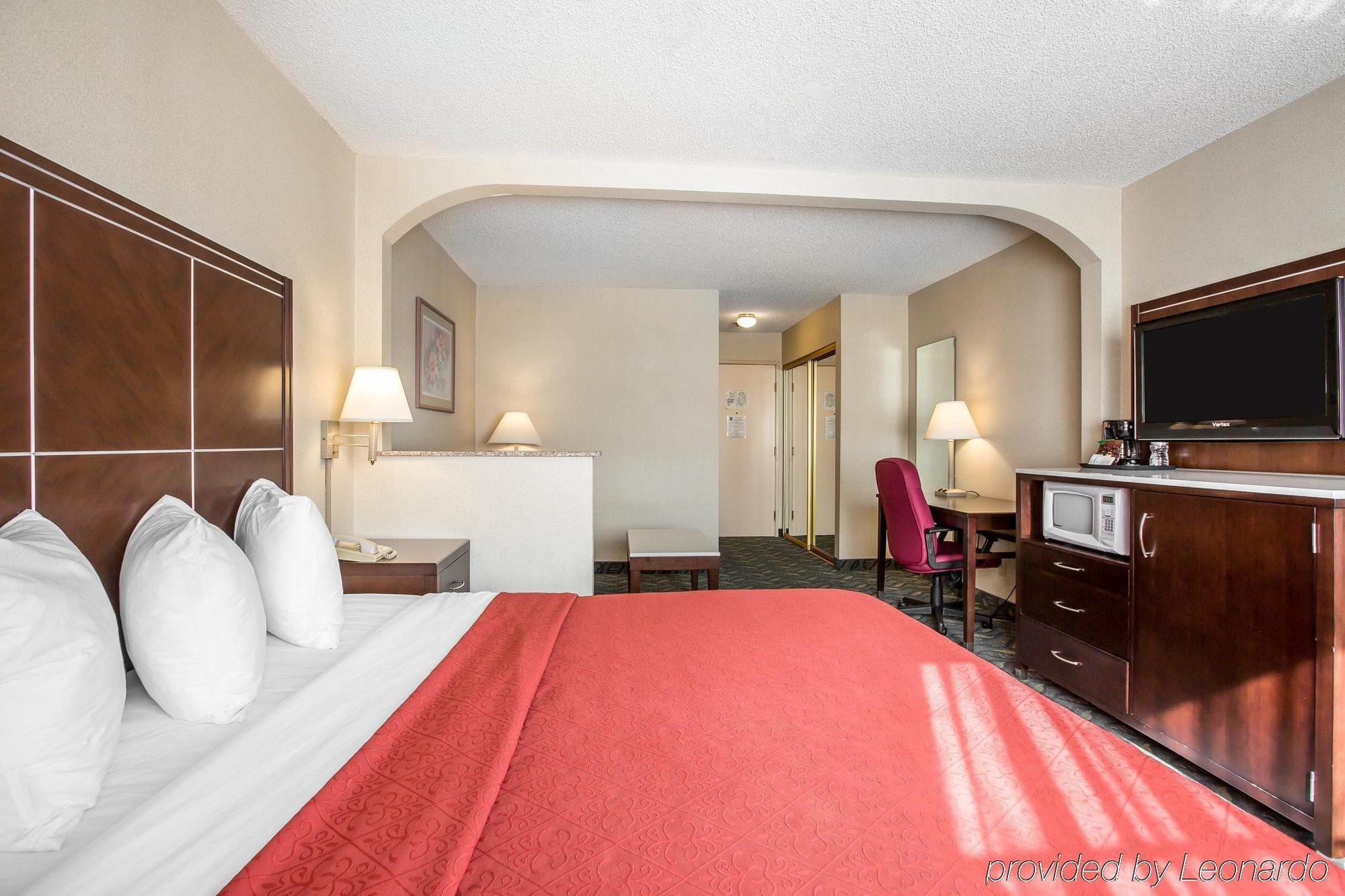 Quality Inn & Suites Walnut - City Of Industry المظهر الخارجي الصورة