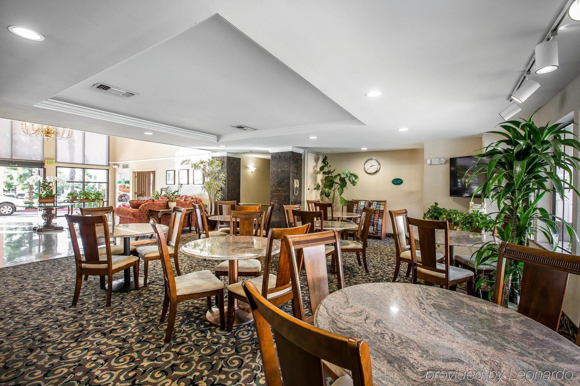 Quality Inn & Suites Walnut - City Of Industry المظهر الخارجي الصورة